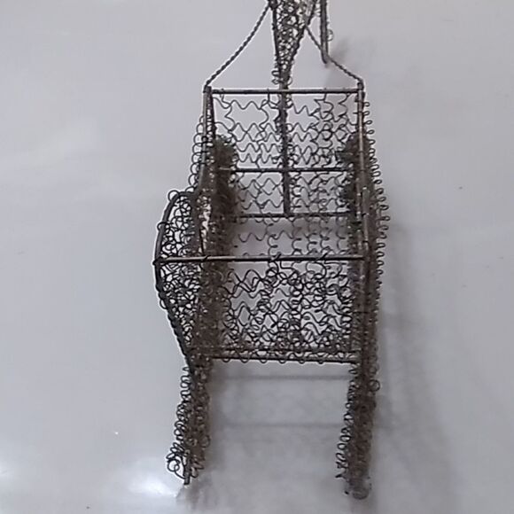 Wire Reindeer Pulling Sled - Picture 4 of 7